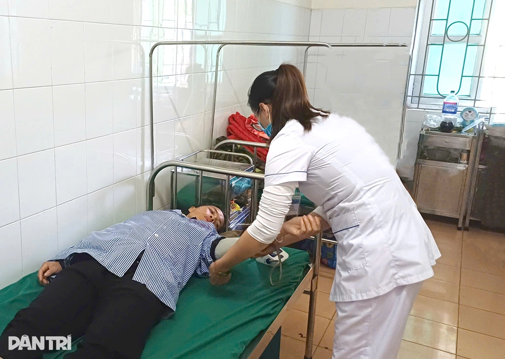 Vợ tâm thần, chồng cùng cực lo 6 con thơ đứt bữa - 3