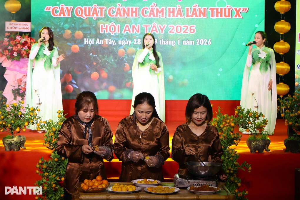 Chợ sỉ quất cảnh dài cả cây số, xe tải nối đuôi nhau chờ nhận hàng - 3 Chợ sỉ quất cảnh dài cả cây số, xe tải nối đuôi nhau chờ nhận hàng - 3