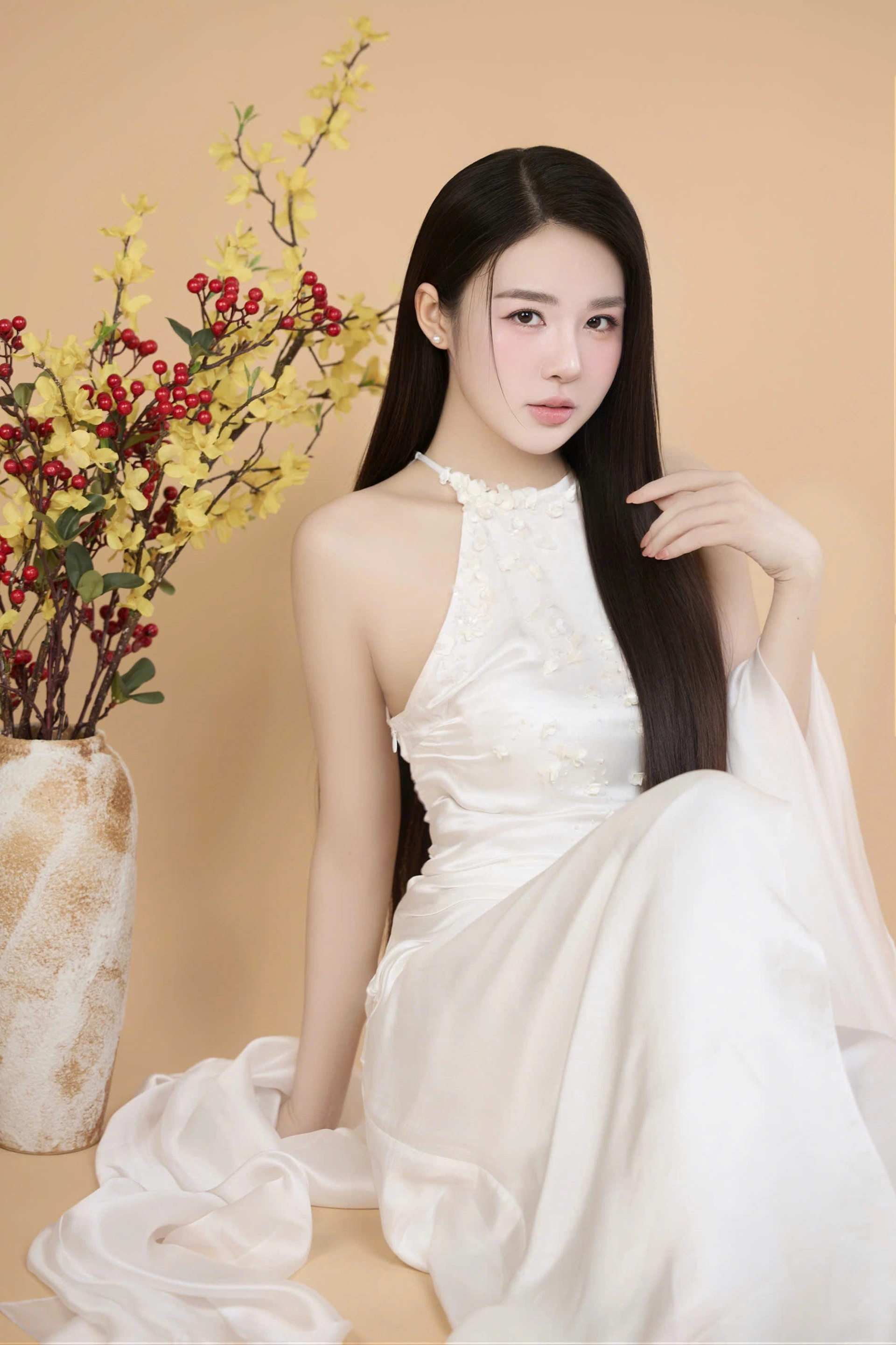 Á hậu Đỗ Hà Trang mong năm mới tìm được bạn trai như ý - 4