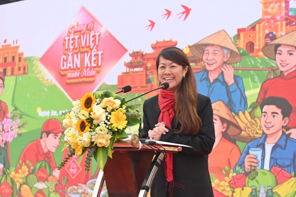 Tôn vinh con người, nét đẹp xứ Nghệ - Tĩnh, SABECO nối tiếp hành trình gìn giữ bản sắc văn hóa Việt - 5 Tôn vinh con người, nét đẹp xứ Nghệ - Tĩnh, SABECO nối tiếp hành trình gìn giữ bản sắc văn hóa Việt - 5