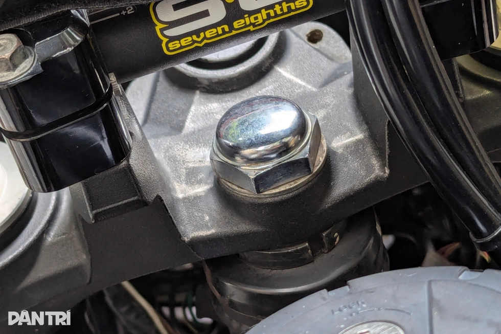 Bảo dưỡng xe máy trước Tết, đừng chỉ thay mỗi dầu - 5 Bảo dưỡng xe máy trước Tết, đừng chỉ thay mỗi dầu - 5