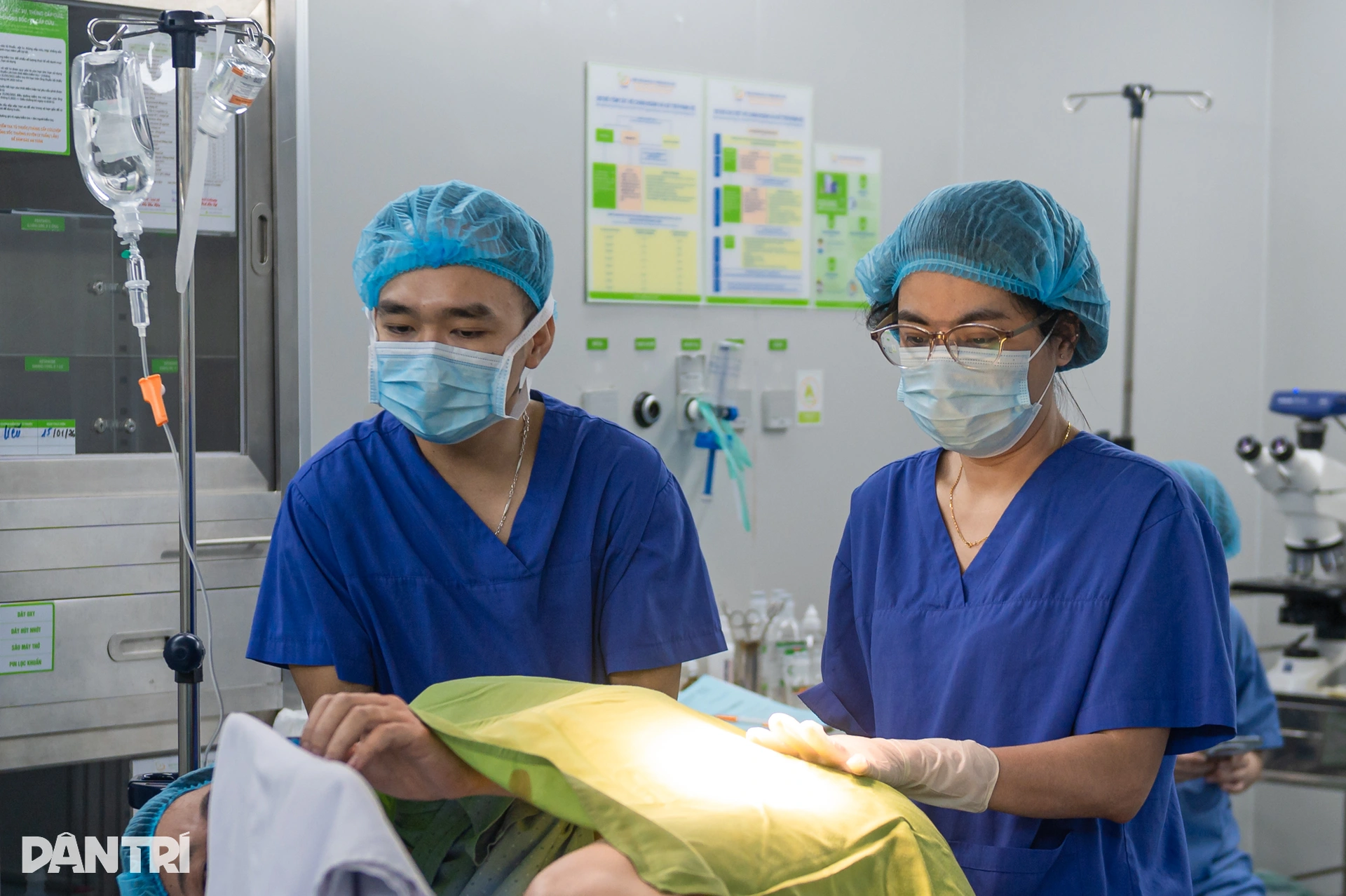 Một giờ săn lùng những tinh binh cuối cùng của người đàn ông 10 năm vô sinh - 2