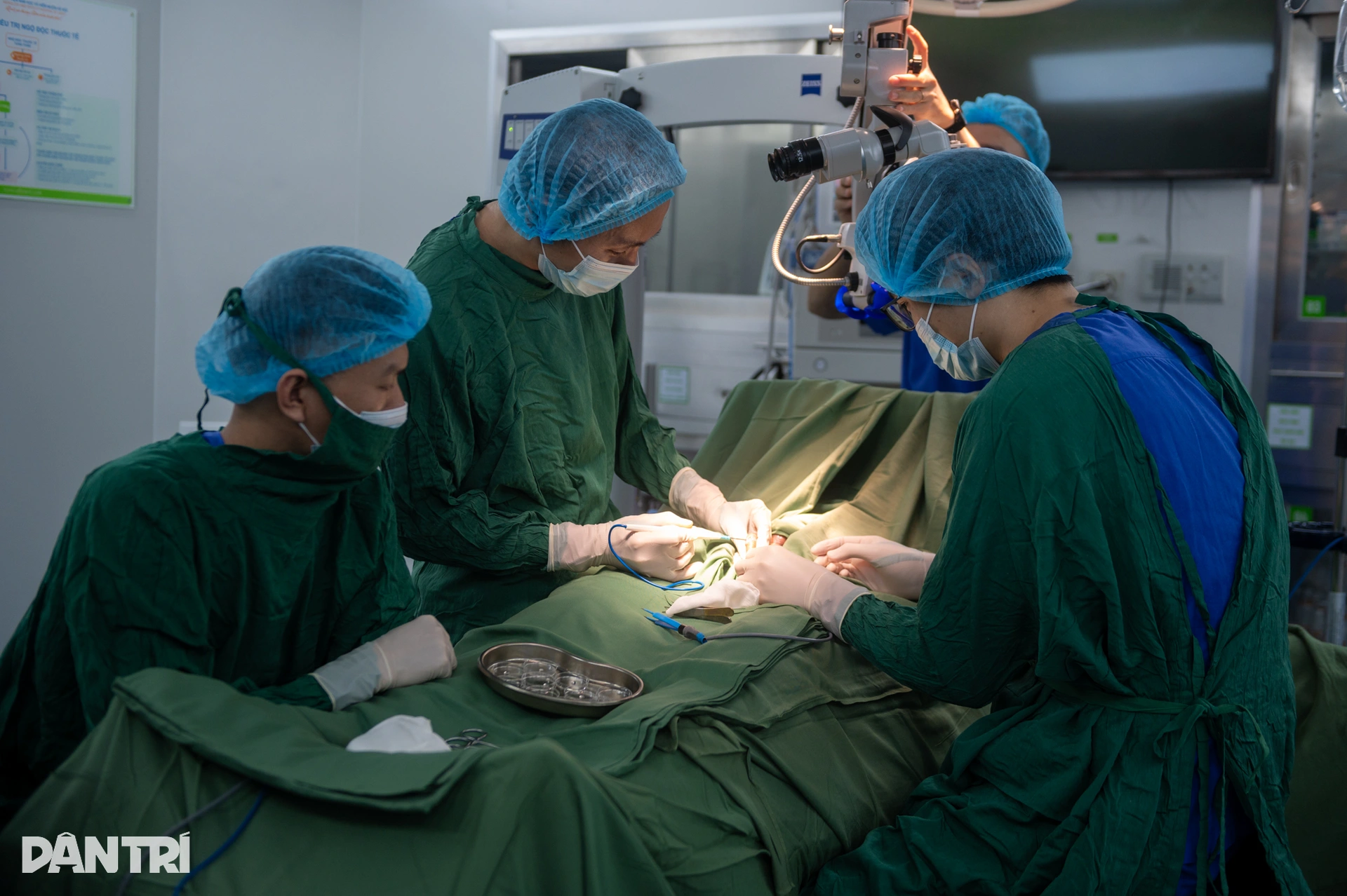 Một giờ săn lùng những tinh binh cuối cùng của người đàn ông 10 năm vô sinh - 6