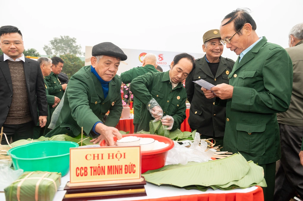 Tôn vinh con người, nét đẹp xứ Nghệ - Tĩnh, SABECO nối tiếp hành trình gìn giữ bản sắc văn hóa Việt - 8 Tôn vinh con người, nét đẹp xứ Nghệ - Tĩnh, SABECO nối tiếp hành trình gìn giữ bản sắc văn hóa Việt - 8