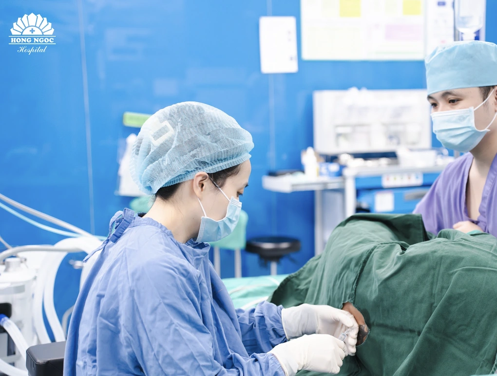 Gây tê ngoài màng cứng có gây đau lưng sau sinh không? - 2 Gây tê ngoài màng cứng có gây đau lưng sau sinh không? - 2