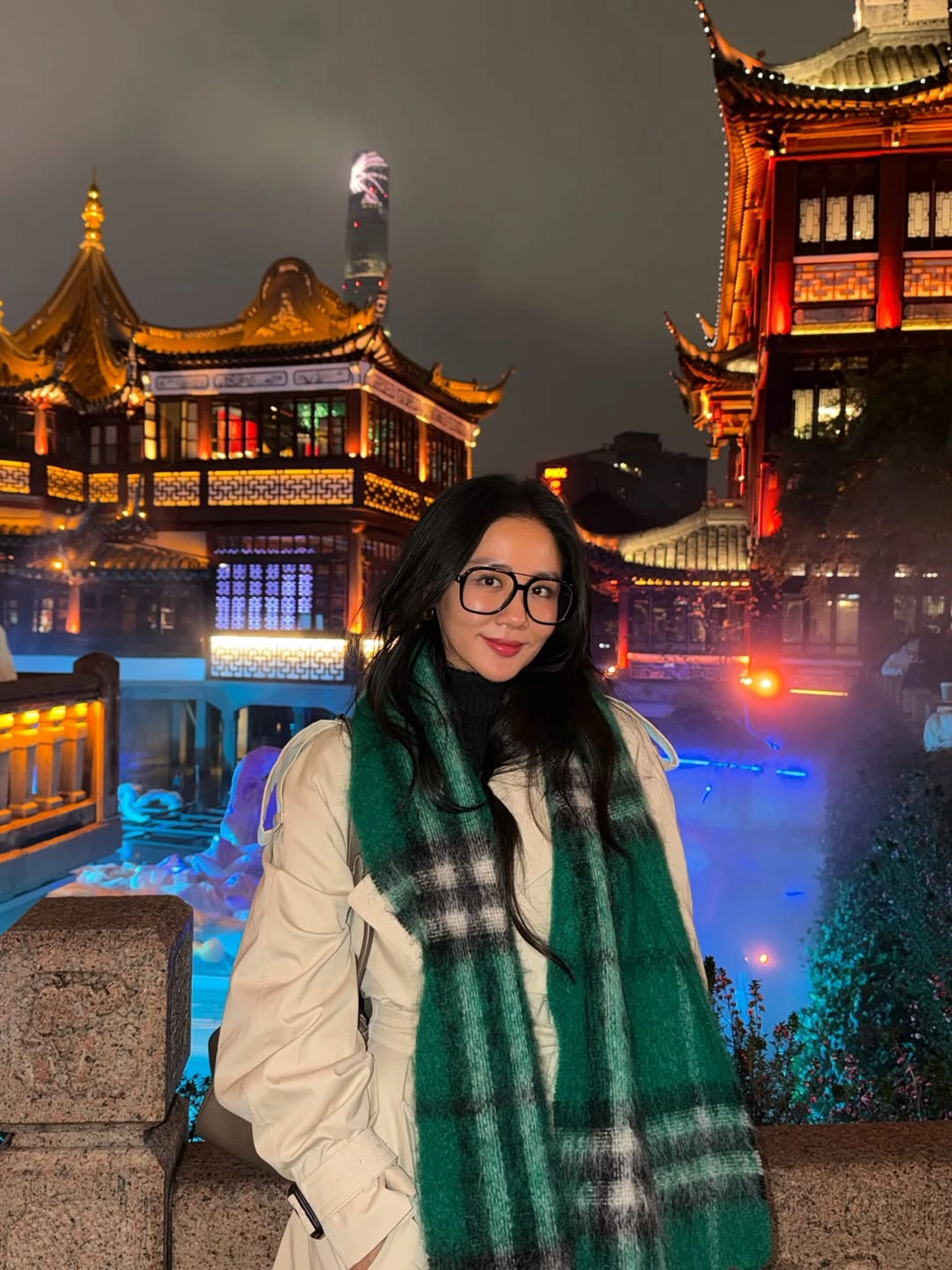 Văn Mai Hương độc thân giàu có ở tuổi 32, đóng cặp mỹ nam trăm tỷ gây chú ý - 11