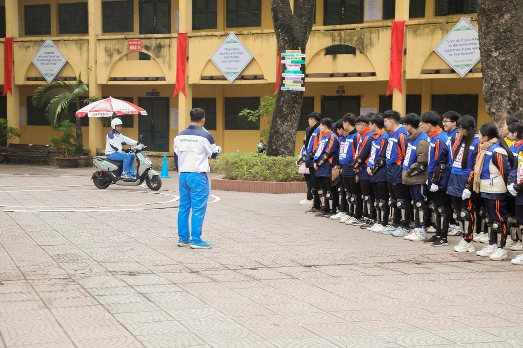 Honda Việt Nam triển khai mô hình thí điểm nâng cao an toàn giao thông - 2 Honda Việt Nam triển khai mô hình thí điểm nâng cao an toàn giao thông - 2