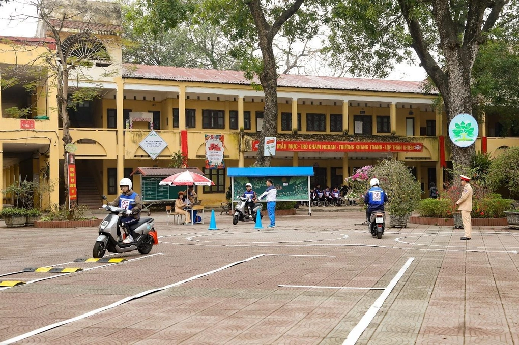 Honda Việt Nam triển khai mô hình thí điểm nâng cao an toàn giao thông - 3 Honda Việt Nam triển khai mô hình thí điểm nâng cao an toàn giao thông - 3