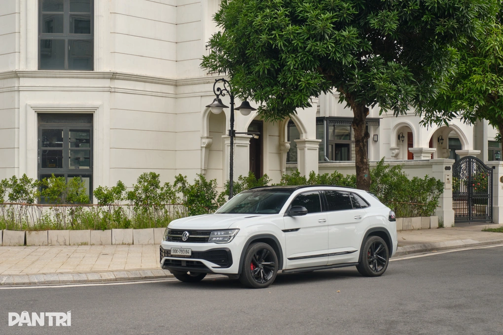 Mazda CX-90 sẽ có giá gần 2,5 tỷ đồng, tham vọng nâng tầm thương hiệu - 5 Mazda CX-90 sẽ có giá gần 2,5 tỷ đồng, tham vọng nâng tầm thương hiệu - 5