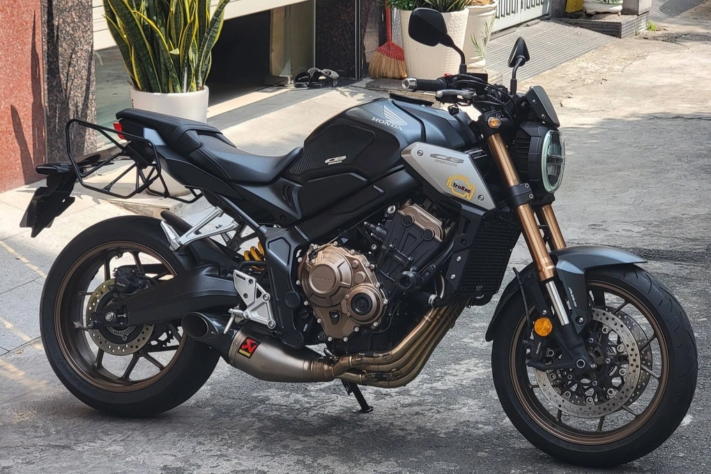 Người chơi mô tô hoài niệm pô nổ to, nay ngậm ngùi chấp hành “giảm thanh” - 2 Người chơi mô tô hoài niệm pô nổ to, nay ngậm ngùi chấp hành “giảm thanh” - 2