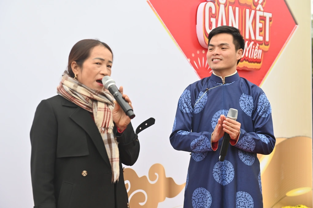 Tôn vinh con người, nét đẹp xứ Nghệ - Tĩnh, SABECO nối tiếp hành trình gìn giữ bản sắc văn hóa Việt - 2 Tôn vinh con người, nét đẹp xứ Nghệ - Tĩnh, SABECO nối tiếp hành trình gìn giữ bản sắc văn hóa Việt - 2