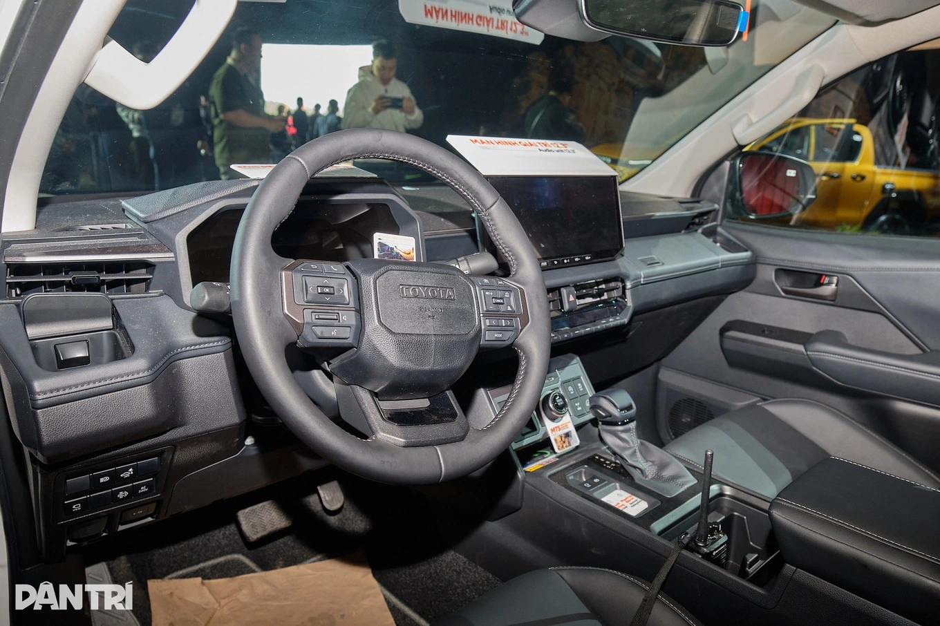 Thị trường ô tô tháng 1: Toyota Hilux ra mắt, VinFast VF 3 có phiên bản mới - 2 Thị trường ô tô tháng 1: Toyota Hilux ra mắt, VinFast VF 3 có phiên bản mới - 2