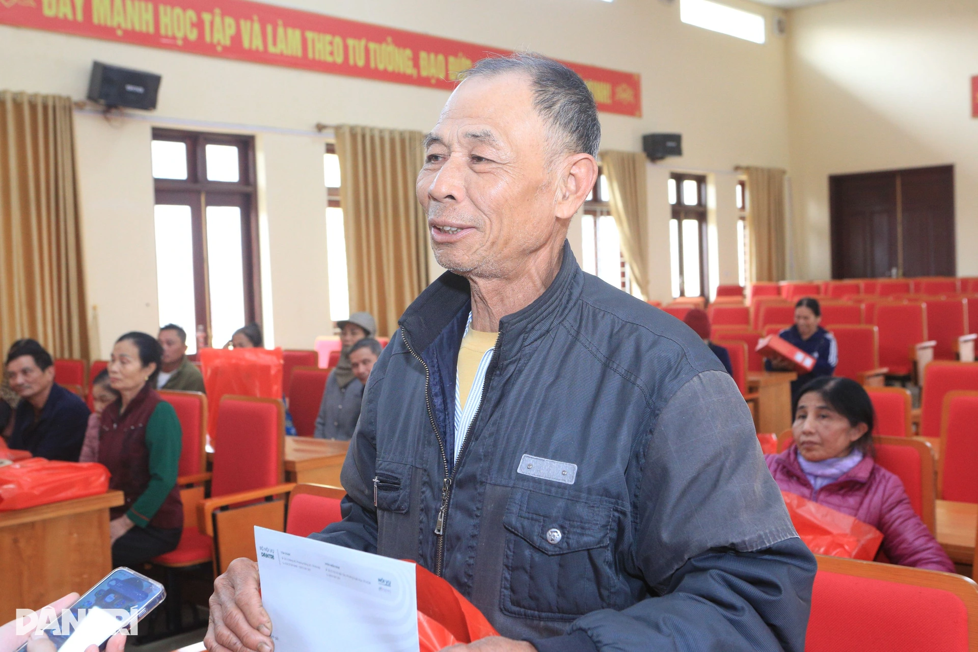 Bạn đọc Dân trí tặng quà Tết Nhân ái 2026 đến 50 hộ dân ở Thanh Hóa - 6