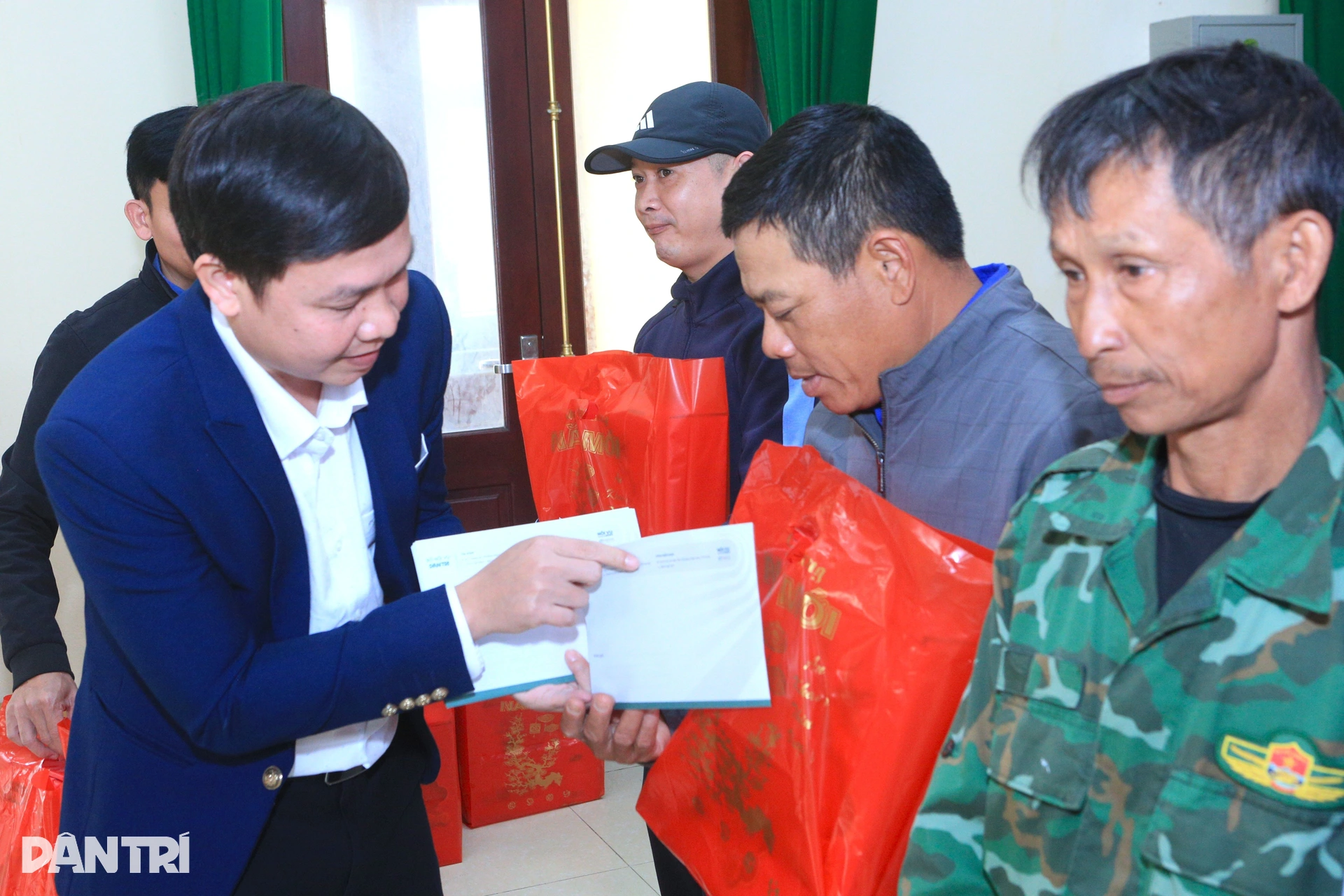 Bạn đọc Dân trí tặng quà Tết Nhân ái 2026 đến 50 hộ dân ở Thanh Hóa - 2