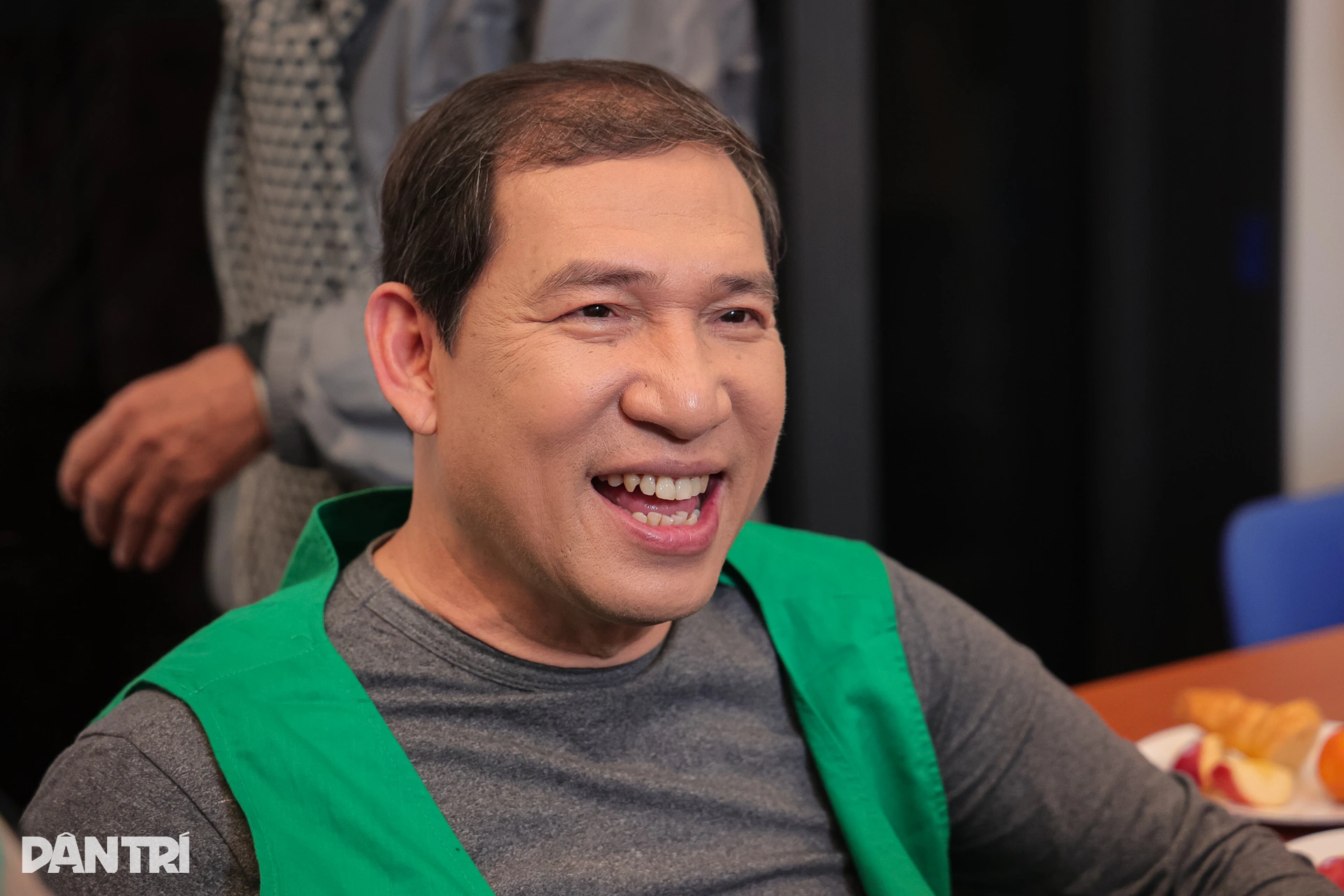 Quang Thắng hé lộ lý do diện mạo trẻ trung, thon gọn bất ngờ ở tuổi U60 - 2 Quang Thắng hé lộ lý do diện mạo trẻ trung, thon gọn bất ngờ ở tuổi U60 - 2