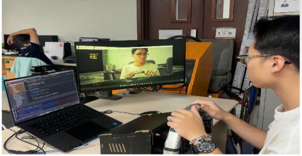 Nhóm sinh viên Việt phát triển công nghệ giám sát người lái tiên tiến - 2 Nhóm sinh viên Việt phát triển công nghệ giám sát người lái tiên tiến - 2