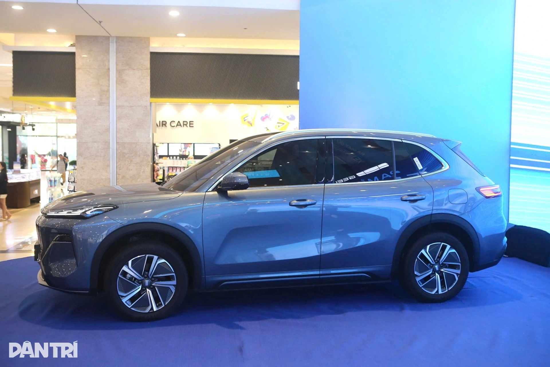 Geely EX5 PHEV giá gần 1 tỷ đồng, đối thủ mới của Sealion 6 và Destinator - 3