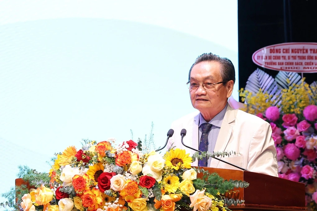 Chuyên gia hiến kế thoát cảnh “chưa giàu đã già” - 3 Chuyên gia hiến kế thoát cảnh “chưa giàu đã già” - 3