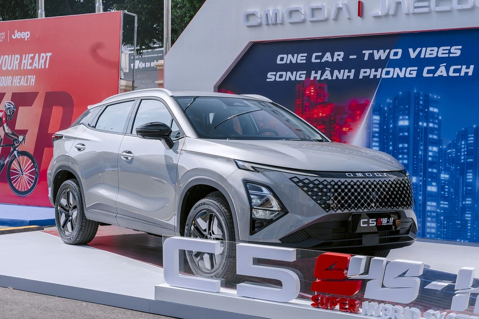 Loạt xe điện và hybrid mới ra mắt khách Việt trong tháng 3 - 7 Loạt xe điện và hybrid mới ra mắt khách Việt trong tháng 3 - 7