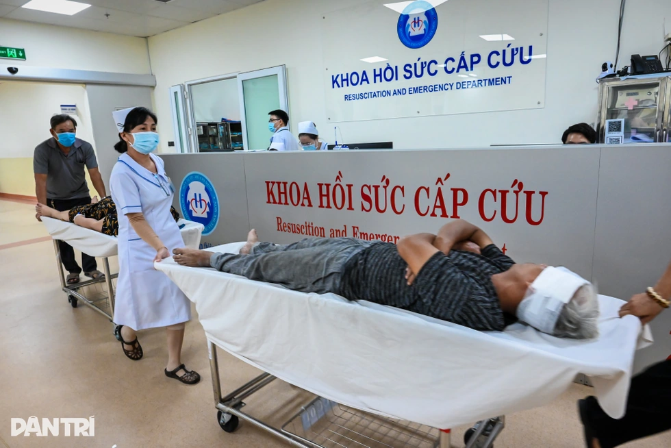 Đêm trắng và áp lực cấp cứu tại bệnh viện “nghìn tỷ” ở cửa ngõ TPHCM - 6