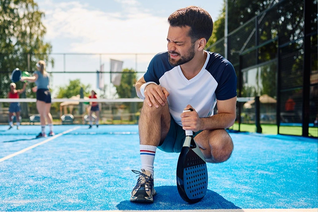 Ngưng tim khi chơi pickleball: Dấu hiệu tưởng xuống sức là cảnh báo đỏ - 2