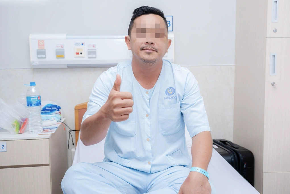 Căn bệnh quái ác khiến người đàn ông lồi mắt 4 năm, nguy cơ mù vĩnh viễn - 2