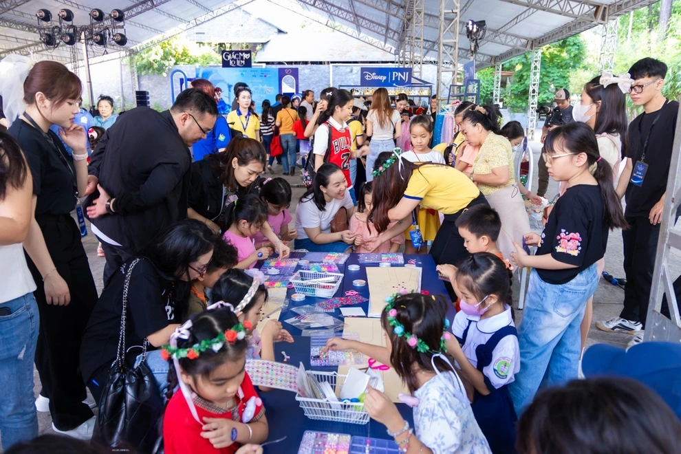 Dự án Giấc Mơ Lọ Lem được vinh danh tại Global CSR ESG Summit Awards™ 2026 - 3 Dự án Giấc Mơ Lọ Lem được vinh danh tại Global CSR ESG Summit Awards™ 2026 - 3