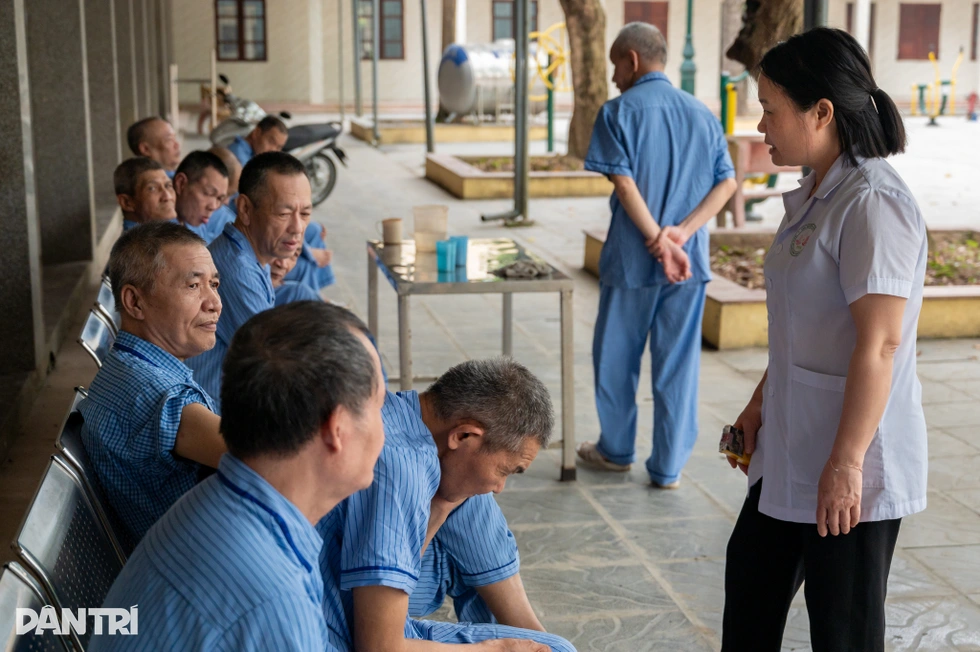 Đơn vị đặc biệt của những người lính đóng băng ký ức ở chiến trường - 4 Đơn vị đặc biệt của những người lính đóng băng ký ức ở chiến trường - 4