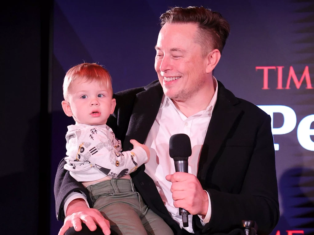 Cuộc sống cậu ấm có tên đặc biệt nhất của Elon Musk - 3