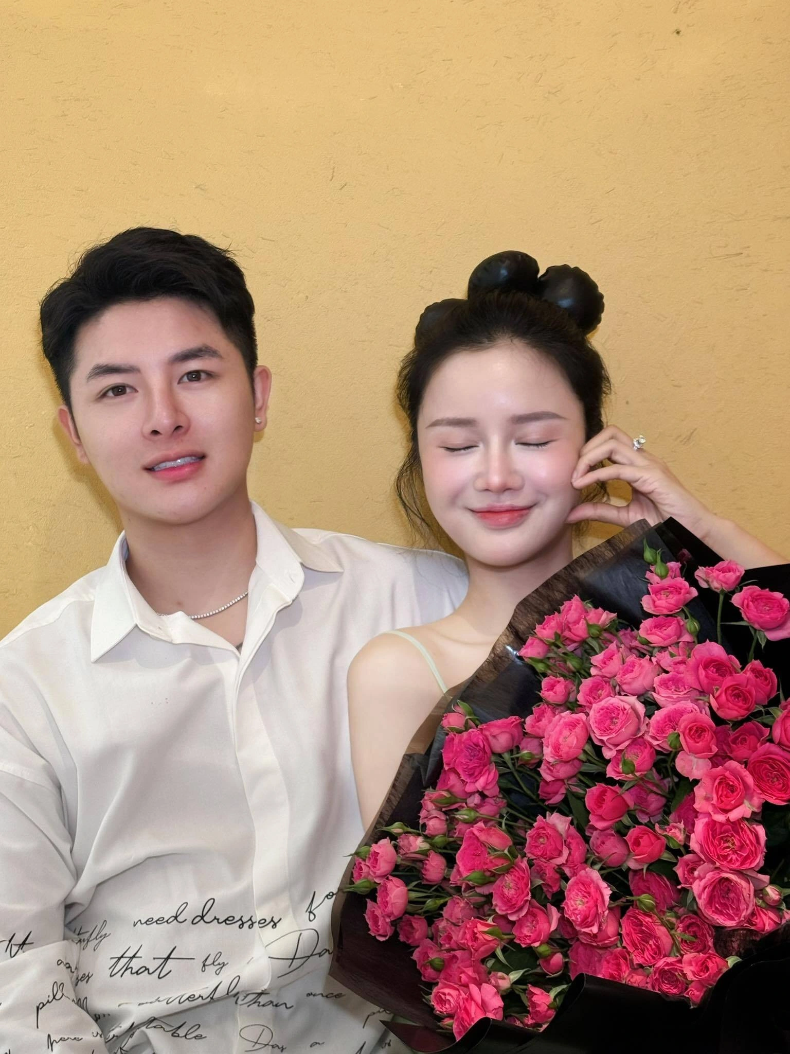Hôn nhân của cặp đôi vợ hơn chồng 9 tuổi ở Hà Nội - 2 Hôn nhân của cặp đôi vợ hơn chồng 9 tuổi ở Hà Nội - 2
