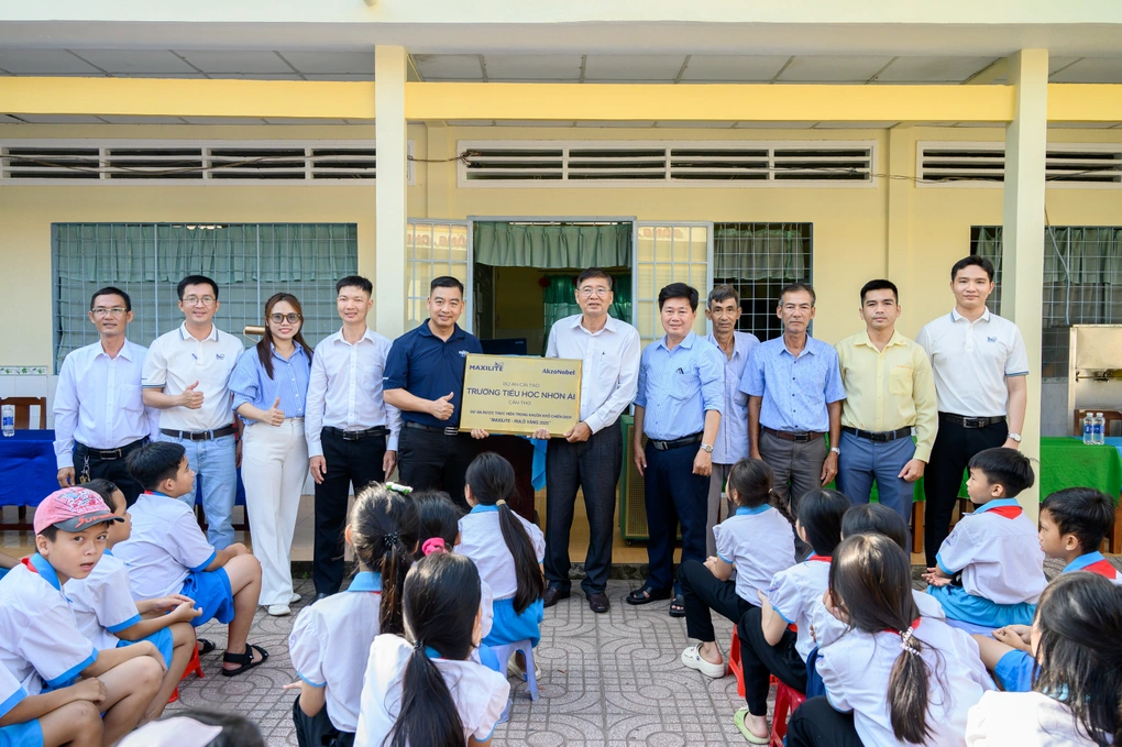“Maxilite - Rulô Vàng”: Khi người thợ sơn trở thành đại sứ lan tỏa sắc màu - 3
