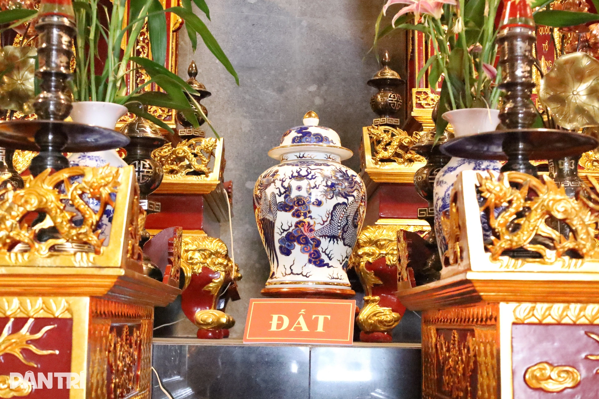 Bên trong đền thờ Vua Hùng lớn nhất miền Tây - 7 Bên trong đền thờ Vua Hùng lớn nhất miền Tây - 7