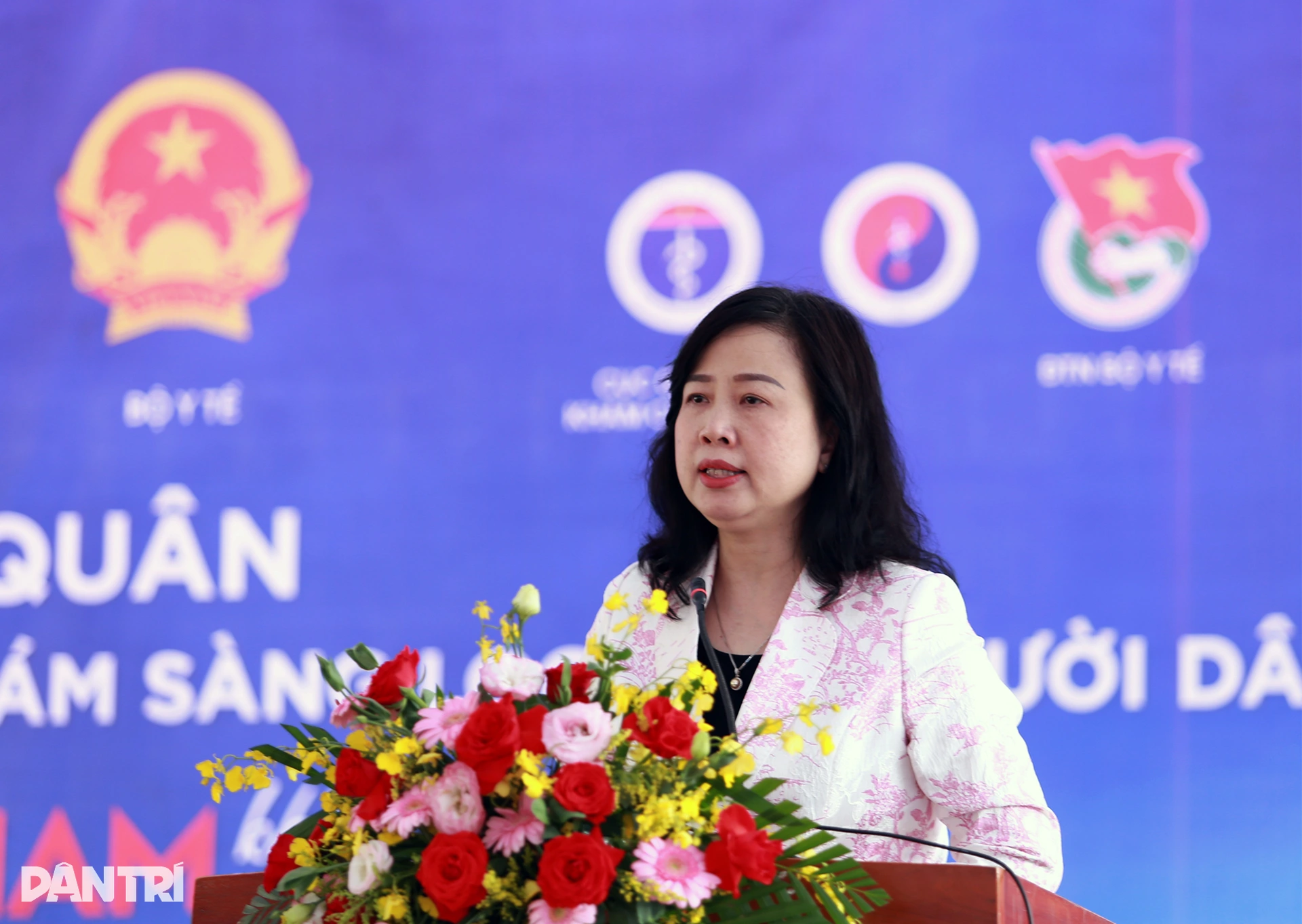 Cụ ông 91 tuổi đi từ 5h để khám sàng lọc sức khỏe - 2