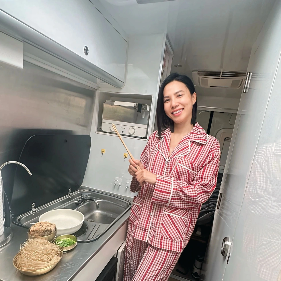 Gia đình Hà Nội chi gần 100 triệu thuê nhà di động xuyên Việt 1,5 tháng - 6 Gia đình Hà Nội chi gần 100 triệu thuê nhà di động xuyên Việt 1,5 tháng - 6