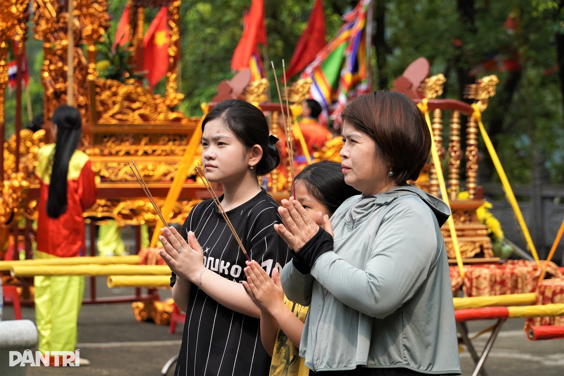 Khu di tích có lịch sử hơn 700 năm tại miền Trung thờ các vua Hùng - 12 Khu di tích có lịch sử hơn 700 năm tại miền Trung thờ các vua Hùng - 12