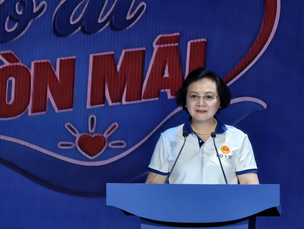 Phó Thủ tướng Phạm Thị Thanh Trà xúc động viết đơn đăng ký hiến tạng - 2 Phó Thủ tướng Phạm Thị Thanh Trà xúc động viết đơn đăng ký hiến tạng - 2