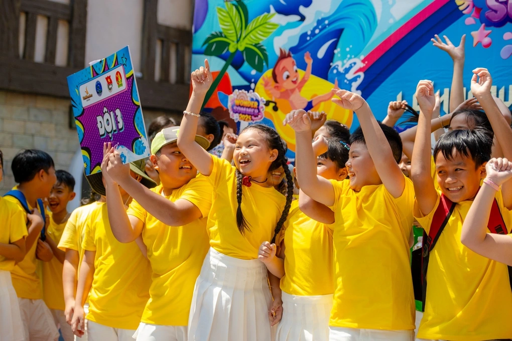 Vinwonders cùng Quỹ Khuyến học mang mùa hè ý nghĩa cho thiếu nhi - 2 Vinwonders cùng Quỹ Khuyến học mang mùa hè ý nghĩa cho thiếu nhi - 2