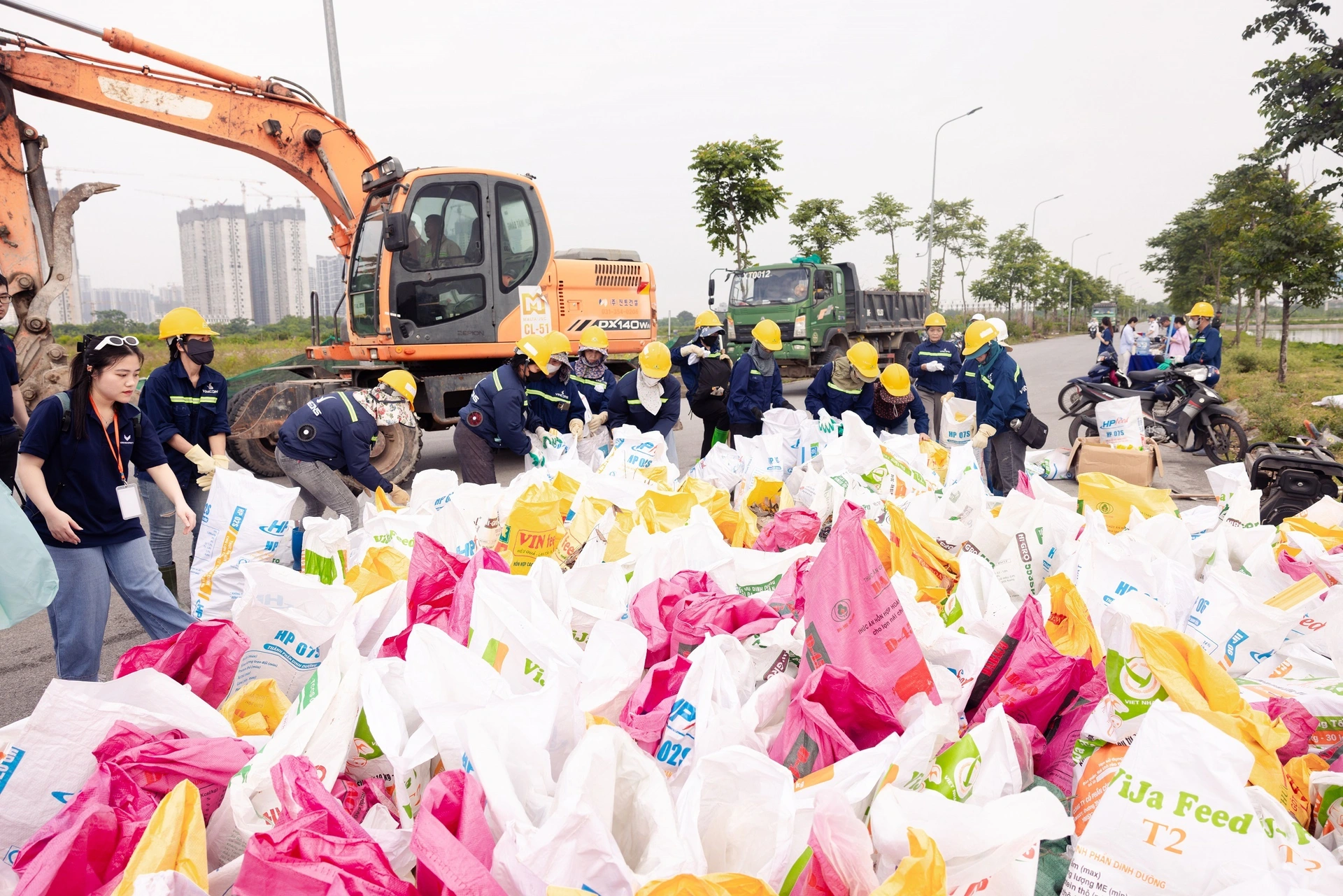 Vingroup kết nối gần 22.000 người chung tay vì tương lai xanh bền vững - 4 Vingroup kết nối gần 22.000 người chung tay vì tương lai xanh bền vững - 4
