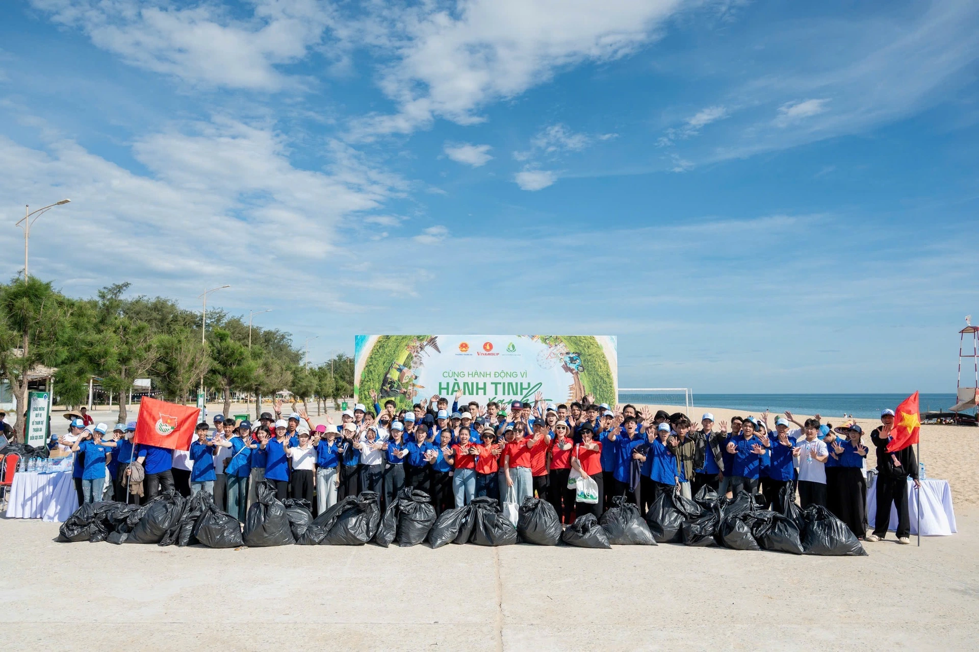 Vingroup kết nối gần 22.000 người chung tay vì tương lai xanh bền vững - 7 Vingroup kết nối gần 22.000 người chung tay vì tương lai xanh bền vững - 7