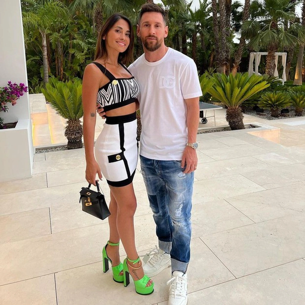 Mối tình hơn 30 năm của Messi và người phụ nữ khiến anh không thể rời mắt - 5 Mối tình hơn 30 năm của Messi và người phụ nữ khiến anh không thể rời mắt - 5