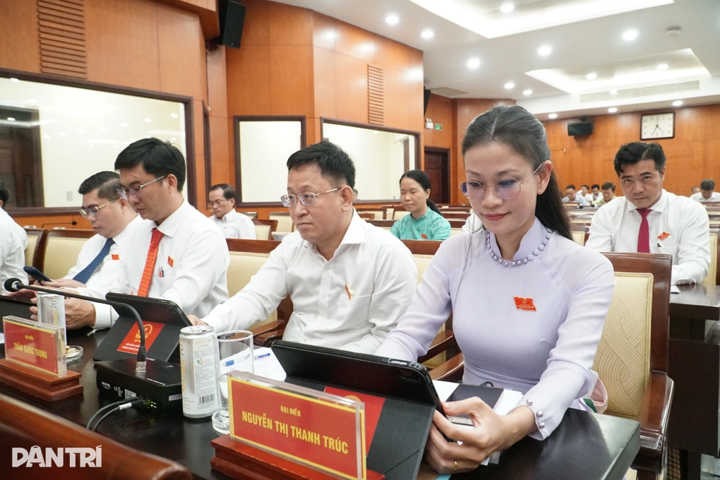 TPHCM tăng hệ số sử dụng đất quanh ga đường sắt lên 1,5 lần - 2 TPHCM tăng hệ số sử dụng đất quanh ga đường sắt lên 1,5 lần - 2