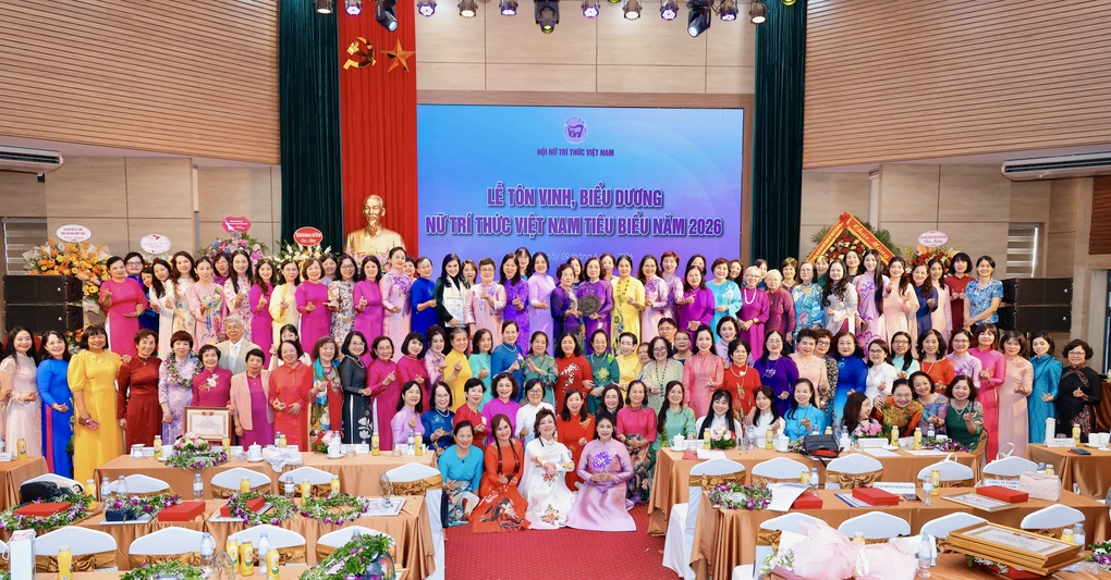 Tôn vinh 44 nữ trí thức Việt Nam tiêu biểu trong các lĩnh vực - 6 Tôn vinh 44 nữ trí thức Việt Nam tiêu biểu trong các lĩnh vực - 6