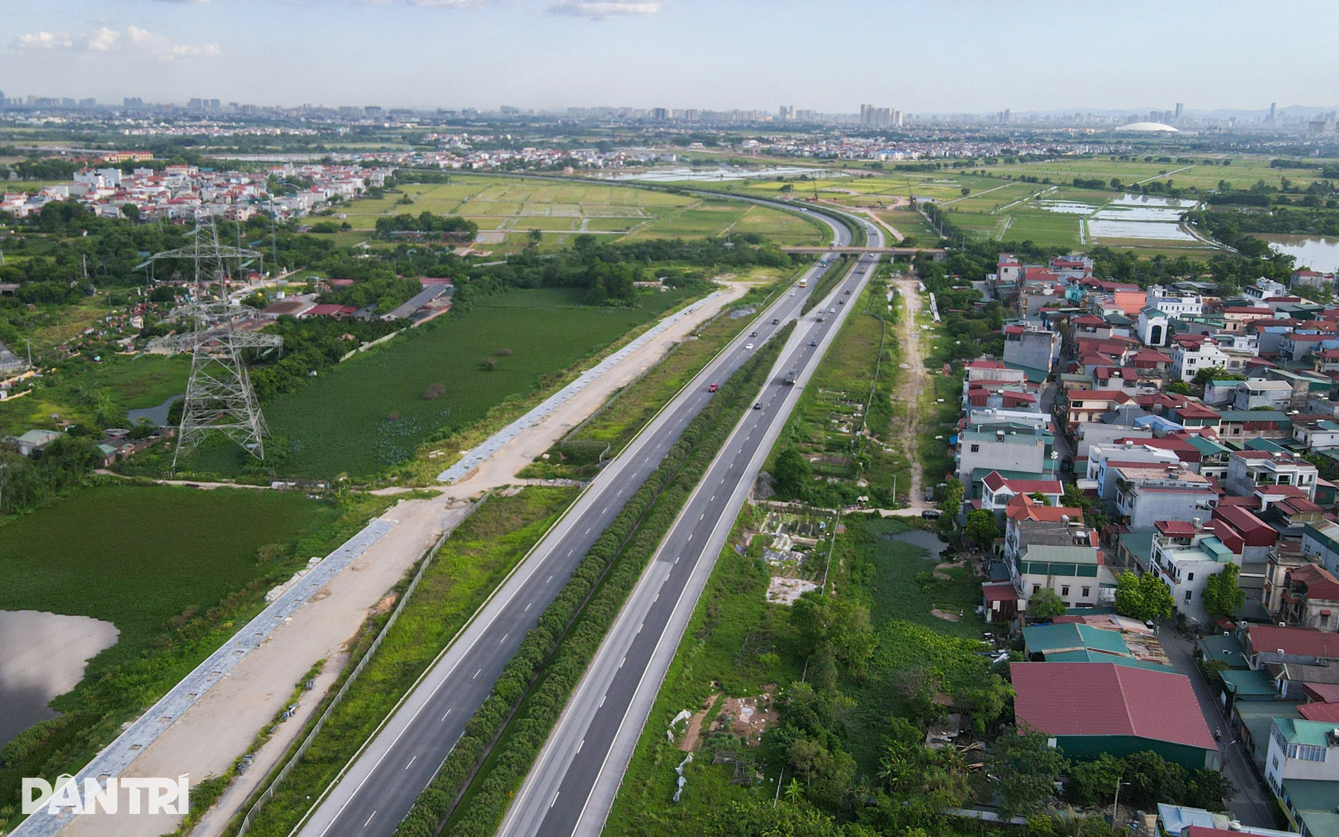 Hình ảnh mới nhất tại khu đô thị đa mục tiêu đầu tiên của Hà Nội - 12
