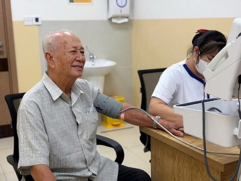 2.000 người dân Cần Thơ tham gia chương trình khám sức khỏe toàn dân của Vinmec - 3 2.000 người dân Cần Thơ tham gia chương trình khám sức khỏe toàn dân của Vinmec - 3