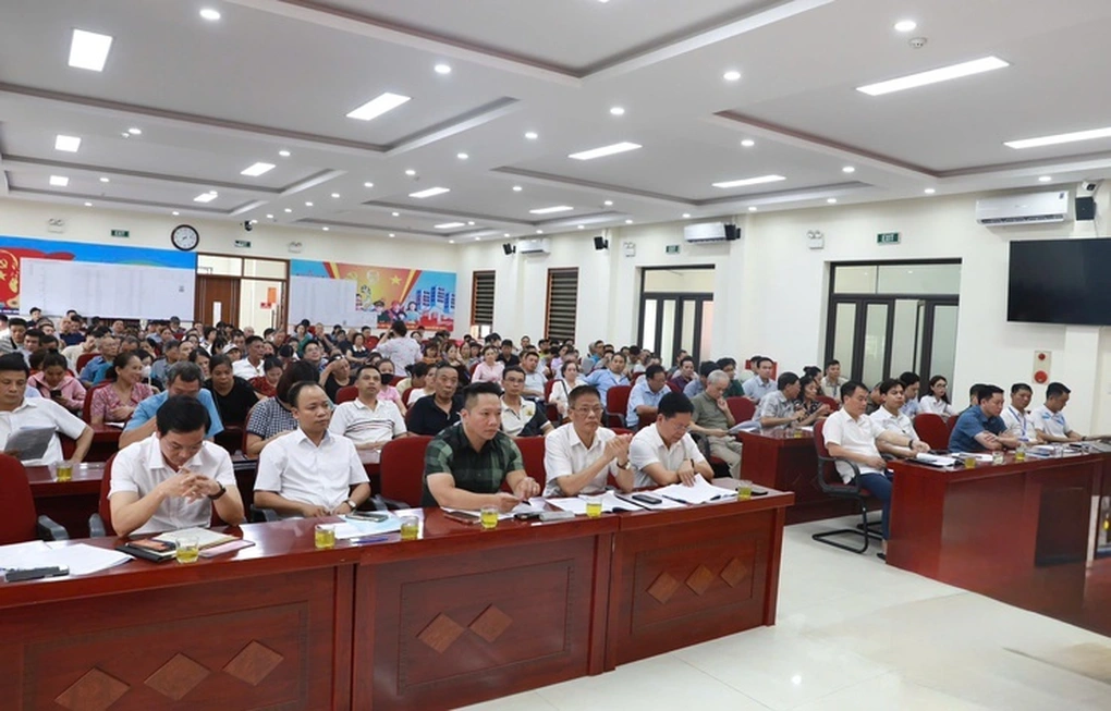 Một dự án tại đất vàng Hà Nội bị người dân căng băng rôn đòi nhà - 5 Một dự án tại đất vàng Hà Nội bị người dân căng băng rôn đòi nhà - 5