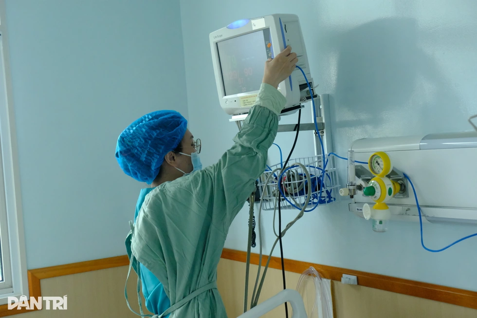 Nỗi vui buồn của người vợ có chồng được hồi sinh nhờ quả tim xuyên Việt - 2 Nỗi vui buồn của người vợ có chồng được hồi sinh nhờ quả tim xuyên Việt - 2