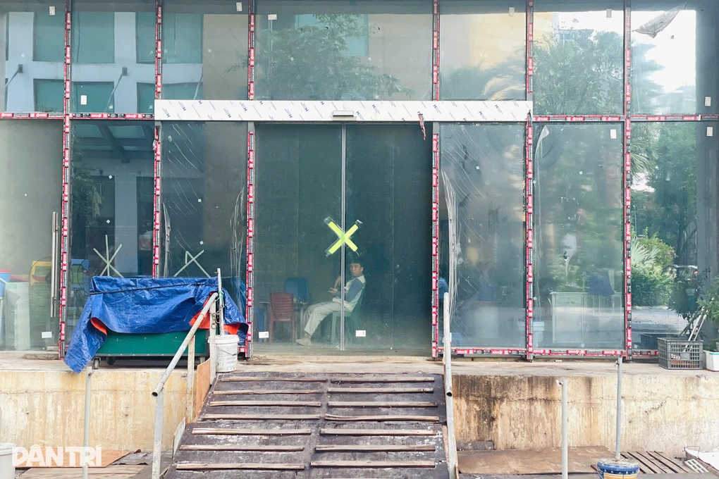Điều ít biết về chủ dự án đất vàng Hà Nội vừa bị dân căng băng rôn đòi nhà - 2 Điều ít biết về chủ dự án đất vàng Hà Nội vừa bị dân căng băng rôn đòi nhà - 2