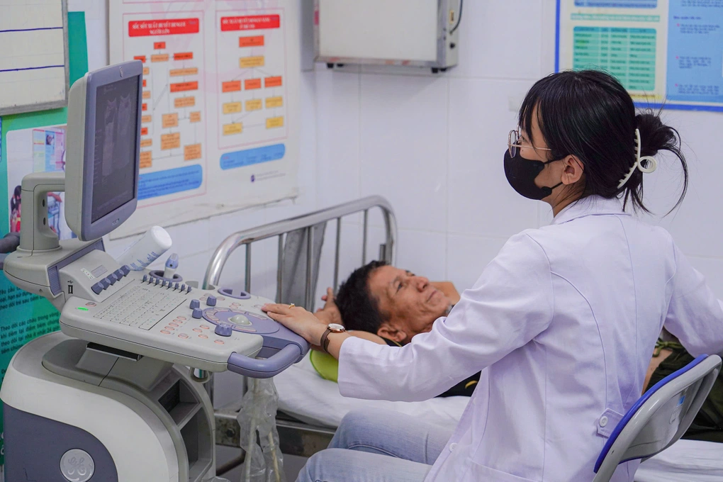 Tỷ lệ khám sức khỏe toàn dân ở TPHCM mới đạt 1,8% - 2 Tỷ lệ khám sức khỏe toàn dân ở TPHCM mới đạt 1,8% - 2