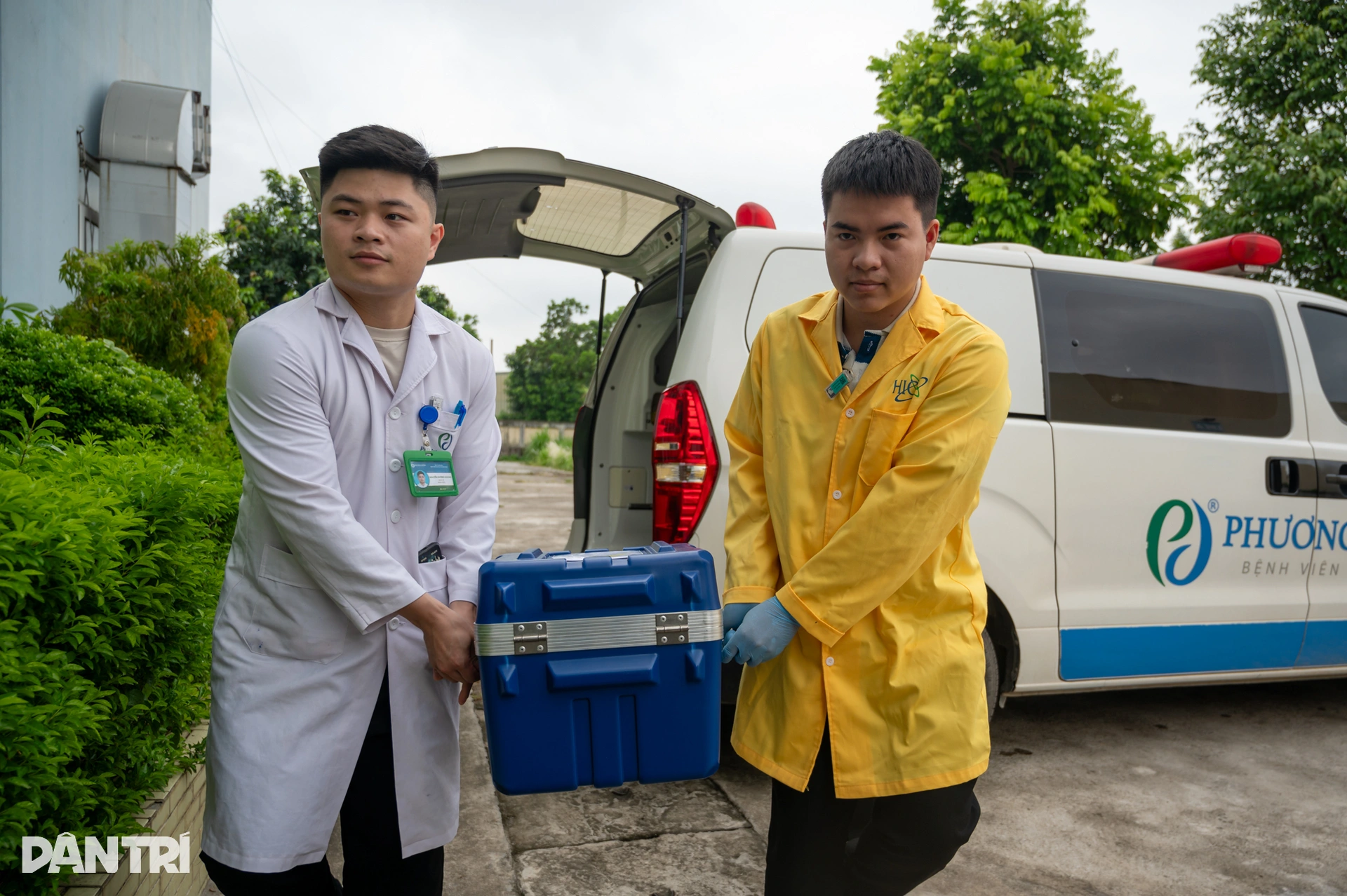 Cuộc đua 109,8 phút bên trong khu điều chế phóng xạ săn ung thư ở Hà Nội - 12 Cuộc đua 109,8 phút bên trong khu điều chế phóng xạ săn ung thư ở Hà Nội - 12