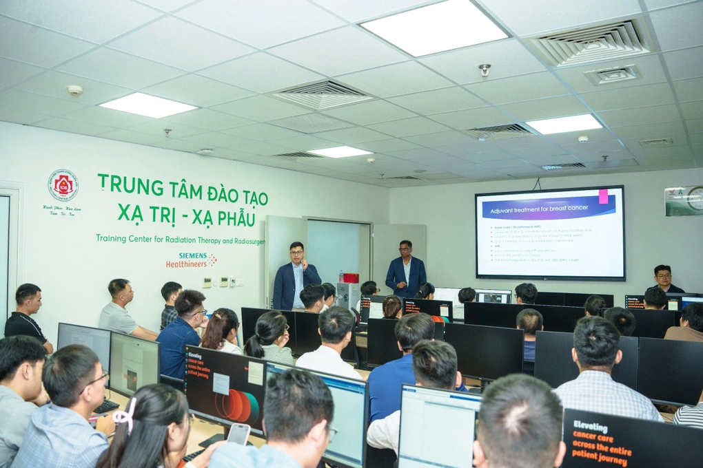 Bệnh viện công đầu tiên có trung tâm đào tạo lâm sàng về xạ trị ung thư - 2 Bệnh viện công đầu tiên có trung tâm đào tạo lâm sàng về xạ trị ung thư - 2